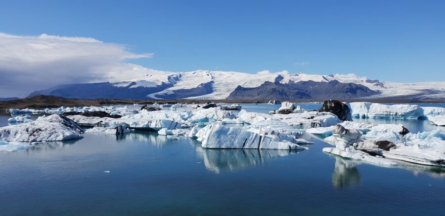 Iceland: 3-Day Golden Circle, South Coast, & Glacier Tour - Transport comfort and how the pickup works in Reykjavik