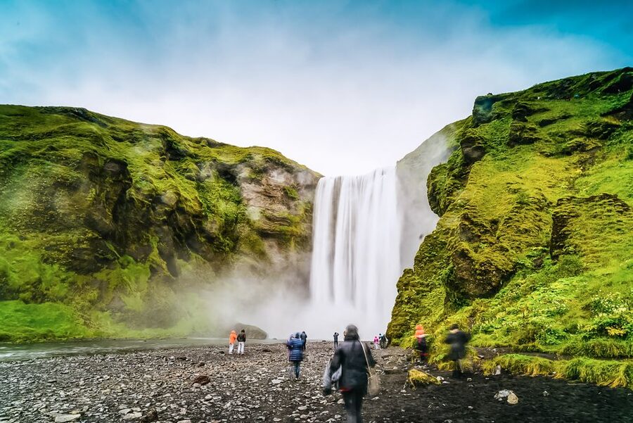 Iceland: Full-Day South Coast, Black Beach & Waterfalls Tour - Vík Lunch Break: Recharge, Then Browse the Town