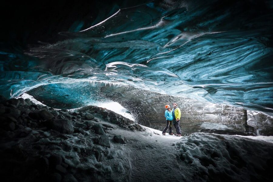 Iceland: Ice Cave Captured with Professional Photos - How the 3 hour pacing actually works on a glacier day