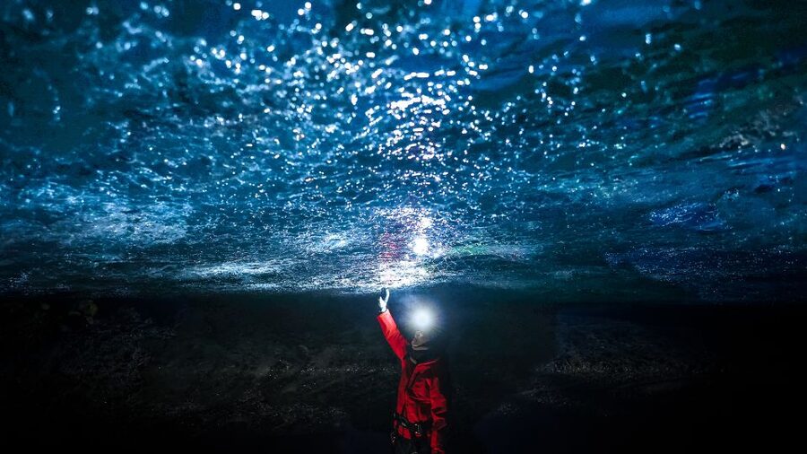 Iceland: Ice Cave Captured with Professional Photos - Super Jeep to Vatnajokull’s outlet glacier, and why the ride matters