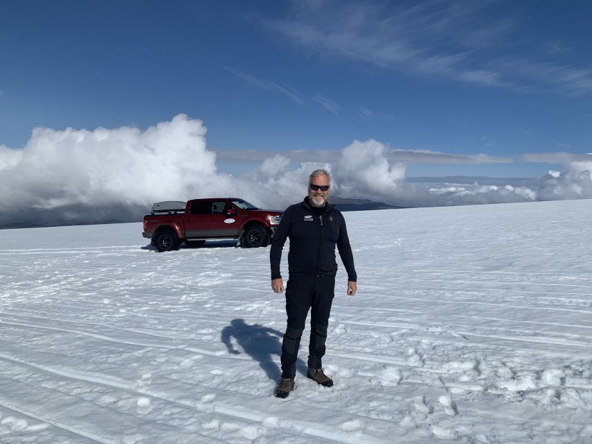 Iceland in a nutshell, private Super Jeep - Deildartunguhver and the Hot Spring Country Side Trip
