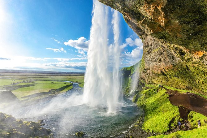 Iceland's South Coast Full Day Tour from Reykjavik - Pickup, Minibus Comfort, and How to Avoid the Bad Seat Problem