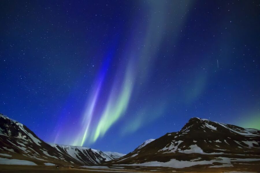 Iceland: South Coast and Northern Lights Tour - Seljalandsfoss: walking behind a curtain of water