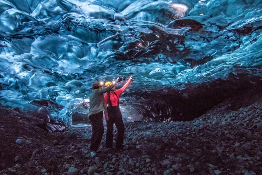 Jökulsárlón: Crystal Ice Cave Super Jeep Tour - Vatnajokull Ice Caves at Jokulsarlon, the Part You Actually Came For