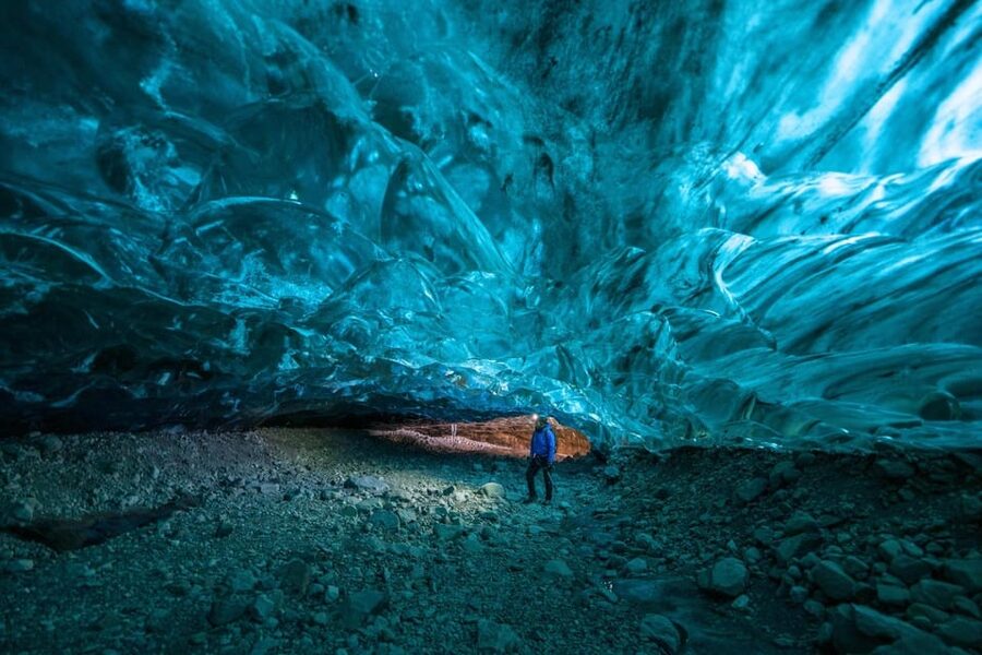 Jökulsárlón: The Original Ice Cave Tour on Vatnajökull - Blue Ice Caves on Vatnajökull: What You Are Actually Buying