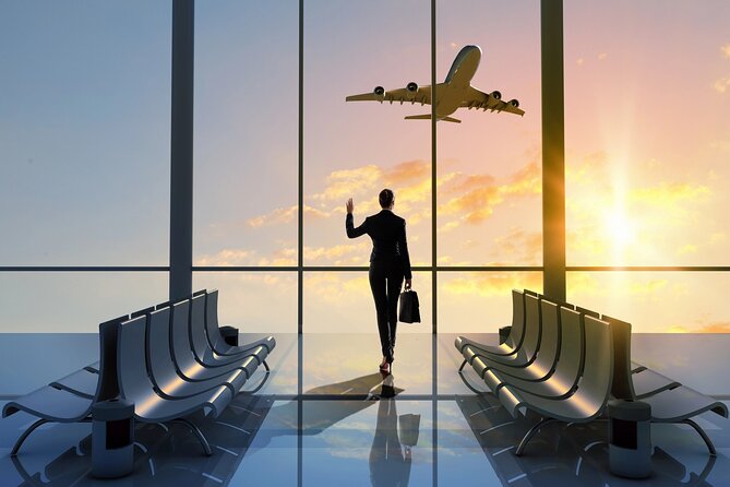 Keflavik Airport Private Transfer To/From Reykjavik cruise Ports - Luggage Fit: How Many Bags Fit, and When to Choose a Minivan
