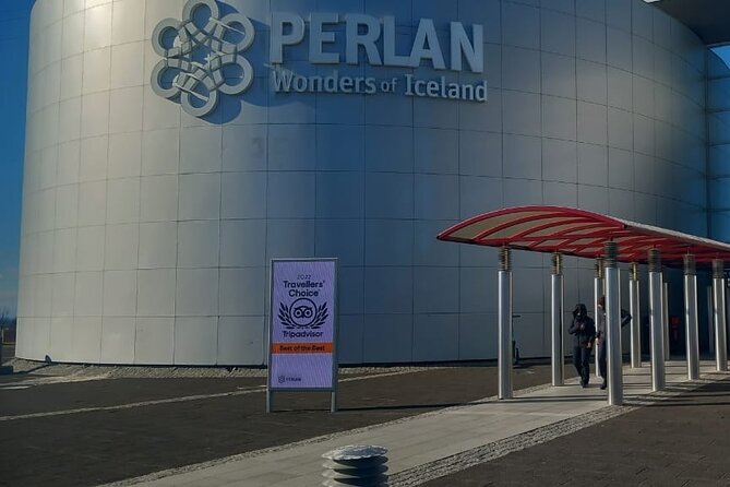 Keflavik International Airport Private Transfer To/From Reykjavik - How a Private Transfer Makes Reykjavik Feel Easier