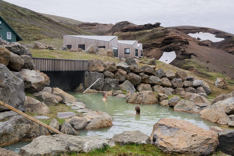 Kerlingarfjöll: Highland Baths Admission - Highland Base Hotel Connections: Comfort Matters in Remote Iceland