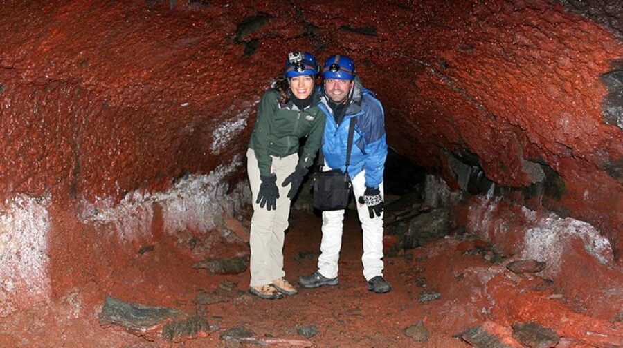 Leidarendi Cave: Lava Tunnel Caving from Reykjavik - Gear check: what to bring, what to wear, and what to skip