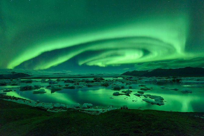 Northern Lights Guided Bus Tour from Reykjavik - Crowd Size and the Mass-Tour Feel: When It Works, When It Doesn’t