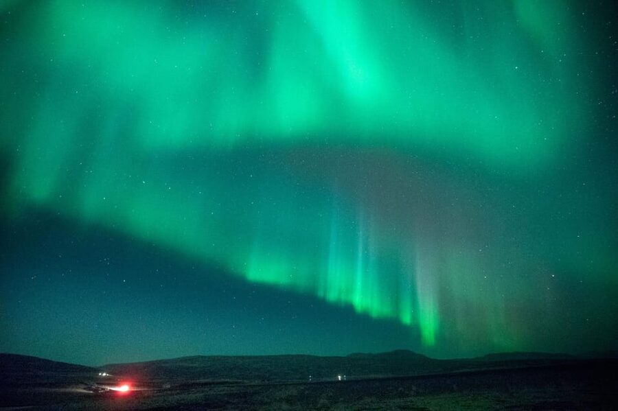 Northern Lights in Mini Bus, Photos, Hot Cocoa and Pastries - Hot Cocoa, Pastries, and the Waiting Game You Actually Want to Play