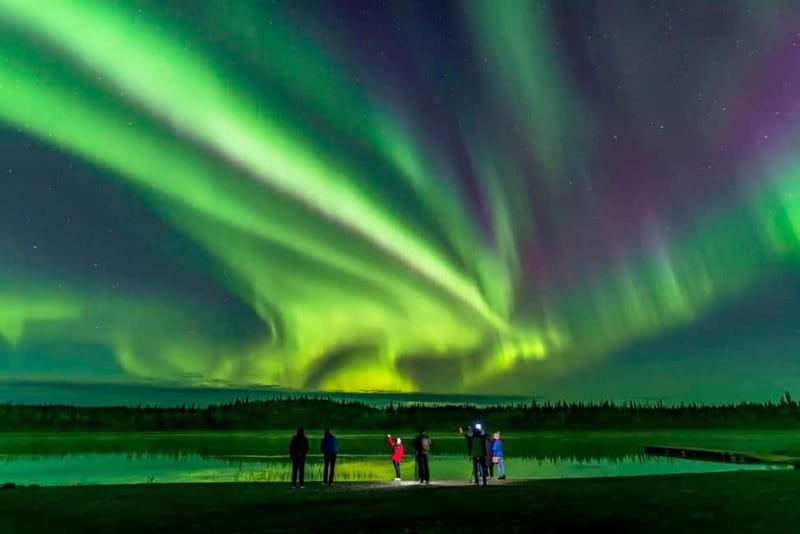 Northern Lights Jeep Tour - Icelandic Guide | Photos | Cocoa - Pro Photos While You Actually Watch the Aurora