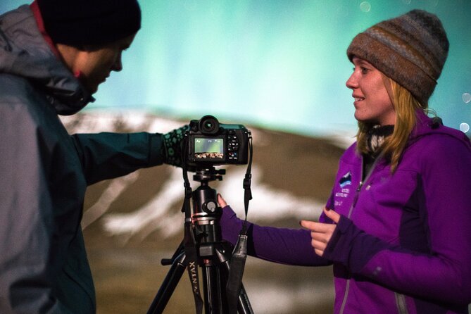 Northern Lights Minibus Tour with Hot Cocoa, Blankets & Photos - Stop Three: A Late-Night Return With a Plan for Tomorrow