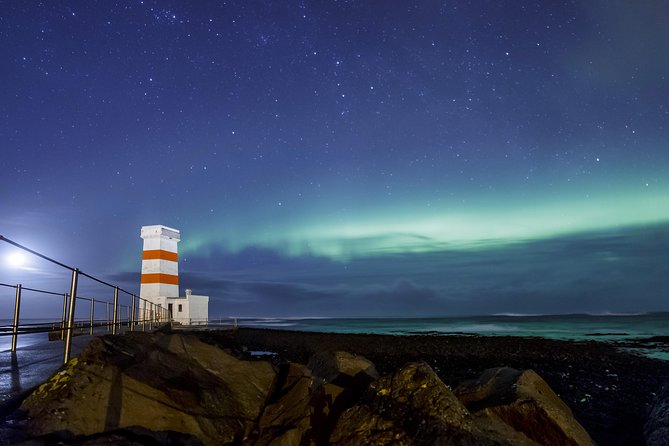 Northern Lights Tour from Reykjavik with Lifetime Guarantee - When the Lights Appear: Learn the Science and the Local Myths