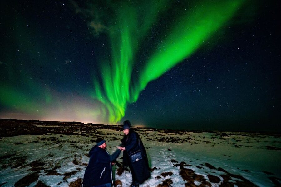Northern Lights Tour From Reykjavik with Photography - The ride out: leaving city light behind is half the battle