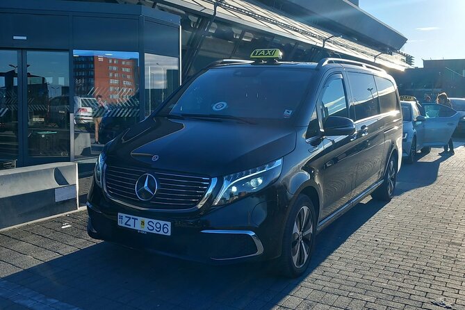 Private Transfer from Keflavik Airport to Reykjavik/surrounding - Key things to know before you go