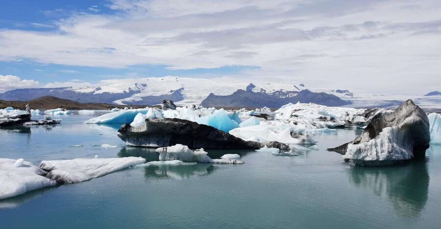 Reykjavík: 2-Day Tour with Icebergs, Glaciers & Waterfalls - The South Coast Speedrun You’ll Actually Enjoy