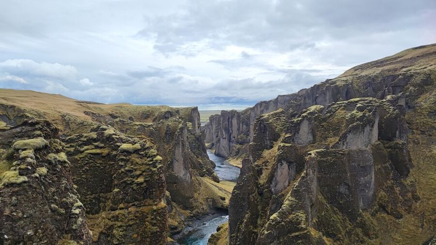 Reykjavík: 2-Day Tour with Icebergs, Glaciers & Waterfalls - Day 1: Seljalandsfoss to Skógafoss, Iceland’s Waterfall Triple Play