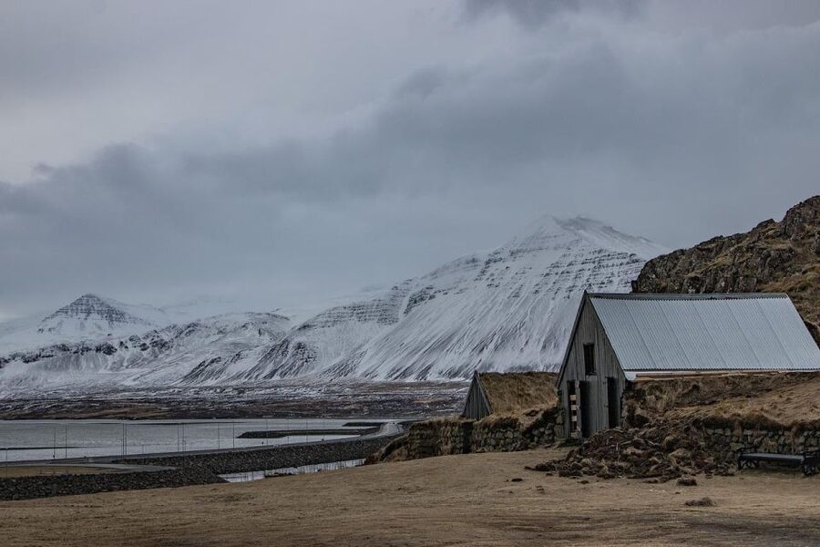 Reykjavik: 2-Day West Tour with Snæfellsnes & Silver Circle - Group Size, Comfort, and What to Pack for a West Coast Minibus Ride