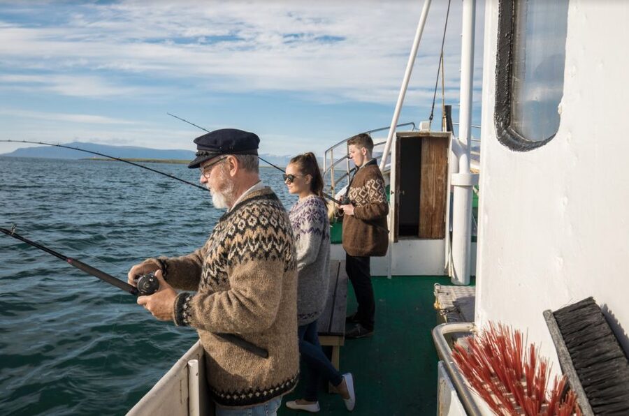 Reykjavik: 3-Hour Sea Angling Gourmet Experience Tour - Key points at a glance