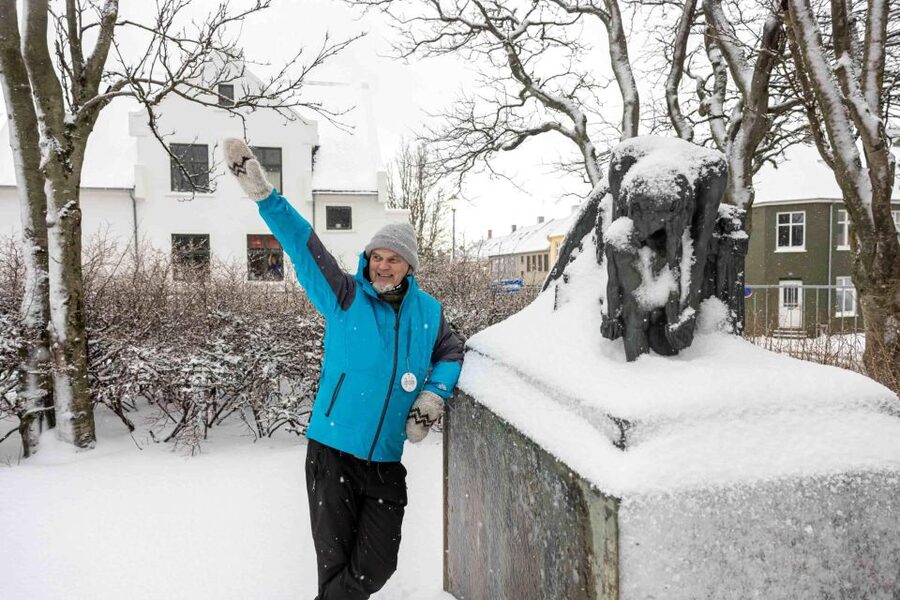 Reykjavik: Feline-Focused City Walking Tour - Hallgrimskirkja Passing Views and the Einar Jónsson Museum Finish