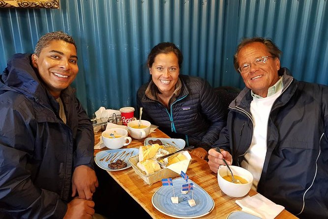 Reykjavik Food Lovers Tour - Icelandic Traditional Food - Kolaportið Market: when weekends turn into a food browse
