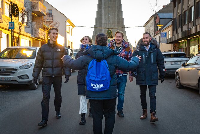 Reykjavik Food Walk - Local Foodie Adventure in Iceland - Stops and sights: Ingólfur Arnarson, the Arnarhóll hill walk, and Hallgrímskirkja