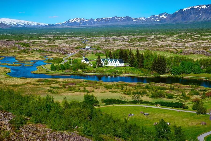 Reykjavik: Golden Circle Day Tour with optional Blue Lagoon - Gullfoss Waterfall: The “Hear It First” Stop