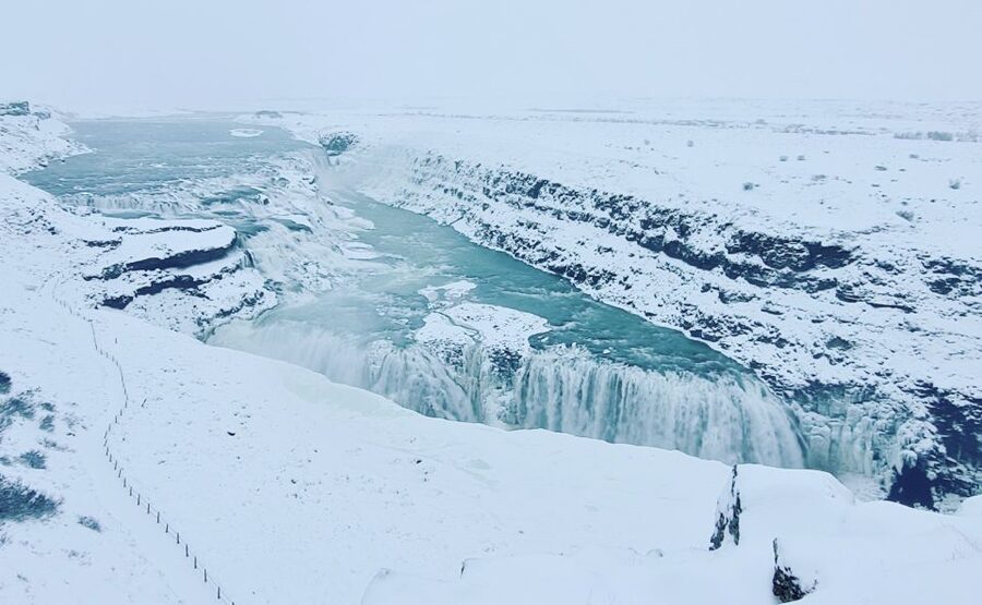 Reykjavík: Golden Circle Geological Jeep Day Trip - Language, guide style, and the value of small-group access