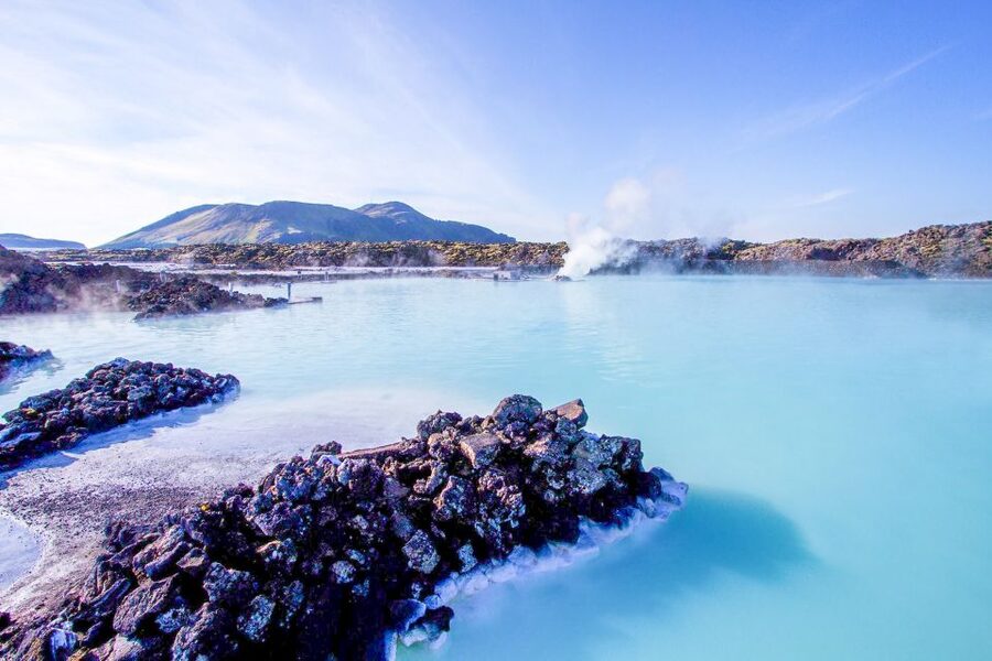 Reykjavík: Golden Circle Minibus Tour & Blue Lagoon Transfer - Þingvellir National Park: Seeing the Earth Move and Thinking Past the Scenery