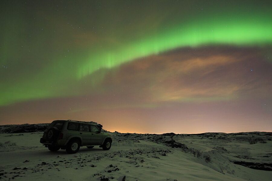 Reykjavik: Golden Circle & Northern Lights 4x4 Tour - Gullfoss Golden Falls: the waterfall that can turn mist into gold