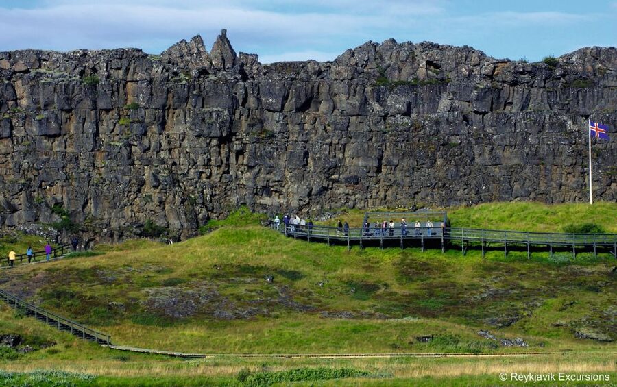 Reykjavik: Golden Circle Tour and Blue Lagoon Admission - Price and value, what you really pay for