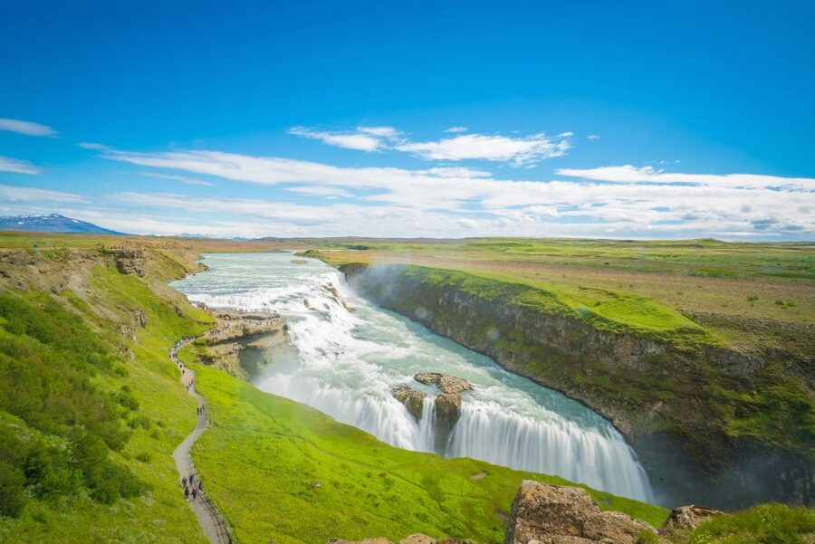 Reykjavik: Golden Circle Tour with Blue Lagoon Visit & Entry - Geysir and Strokkur: the eruption that never gets old