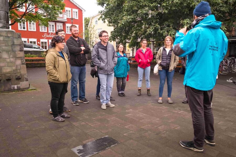Reykjavik: Guided Folklore Walking Tour - What makes the guide style special, from singing to acting