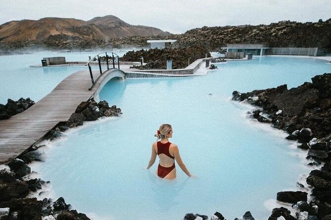 Reykjavik Iceland: Private Transfer to/from Keflavik Airport KEF - Price and value: what $165 really means for your group