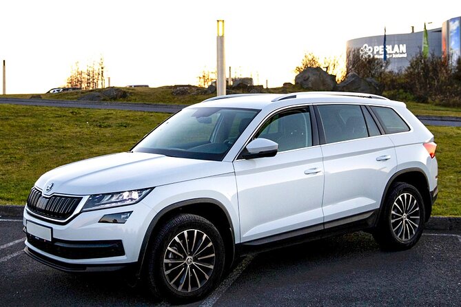 Reykjavik International Airport Private Arrival Transfer - Driver Service Level: More Than Just Getting You There