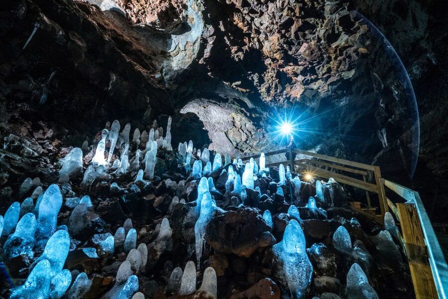 Reykjavik: Lava Cave, Hot Springs, and Waterfalls Tour - Glanni Waterfall and Deildartunguhver: kickstarting the heat and water