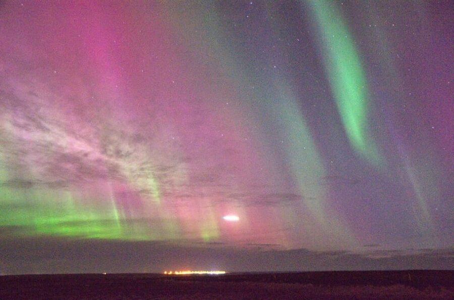 Reykjavík: New Year's Eve Northern Lights Yacht Cruise - FAQ