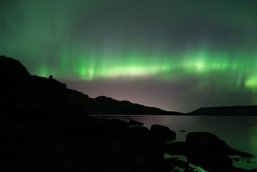 Reykjavík: Northern Lights Minibus Tour with Photos - How the Northern Lights Hunt Works From Reykjavík