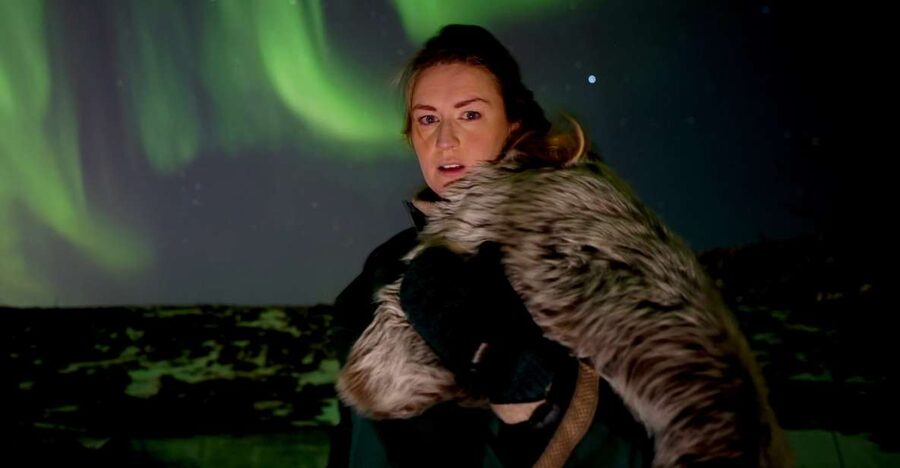 Reykjavik: Northern Lights Tour w/Pro Photos - Small Group - The 4-Hour Flow: Secret Photo Stops and Aurora Chasing
