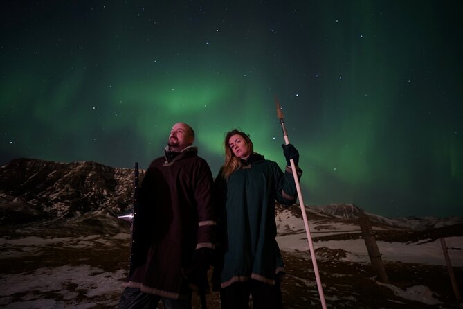 Reykjavik Northern Lights Tour with Pro Aurora Photos Small Group - Pickup, Vans, and Small-Group Comfort