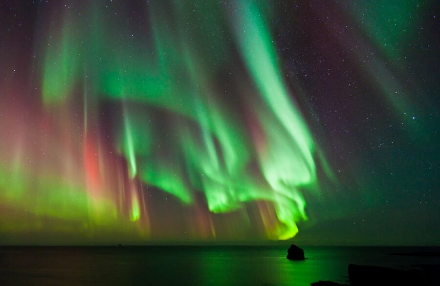 Reykjavik: Premium Northern Lights Tour with Free Photos - What This Northern Lights Tour Gets Right From Reykjavik
