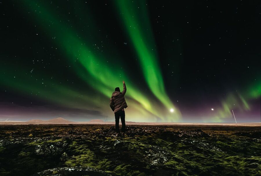 Reykjavik: Premium Northern Lights Tour with Free Photos - Price and Value: Is $159 Worth It?