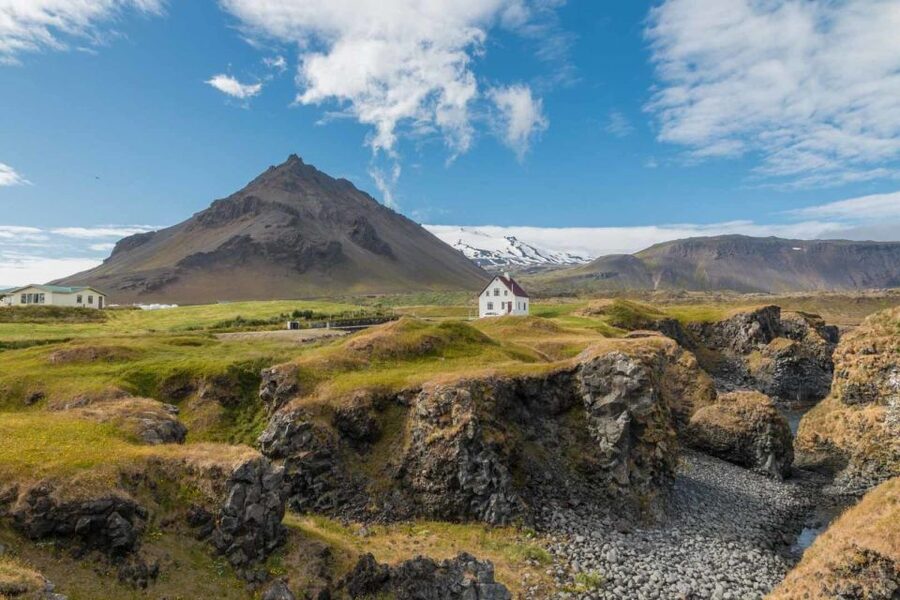Reykjavik: Private Snaefellsnes and Kirkjufell Jeep Tour - Reykjavik Pickup to Snaefellsnes: Why the Private Jeep Matters