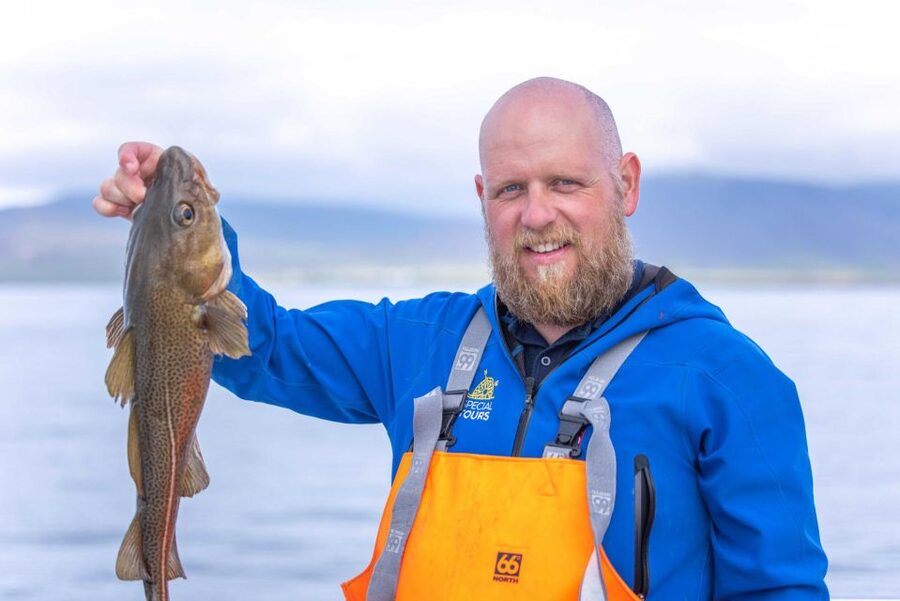 Reykjavik: Sea Fishing Boat Tour & BBQ with the Day's Catch - Who Should Book This Reykjavik Sea Fishing and BBQ Tour?