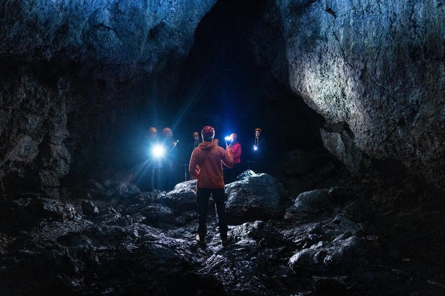 Reykjavik: Snæfellsnes Day Trip with Vatnshellir Lava Cave - Vatnshellir Lava Cave, what “Journey to the Center of the Earth” actually feels like