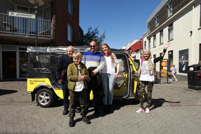 Reykjavík Tuk Tuk Tour - How the Tour Style Feels: Small Group, Shared Ride, Personalized Guidance