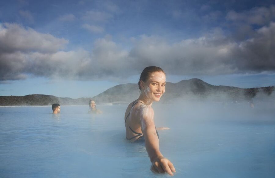 Reykjavík: Volcano Hike, Visit Grindavík and Blue Lagoon - Blue Lagoon comfort entry: silica mud mask, a drink, and real time to relax