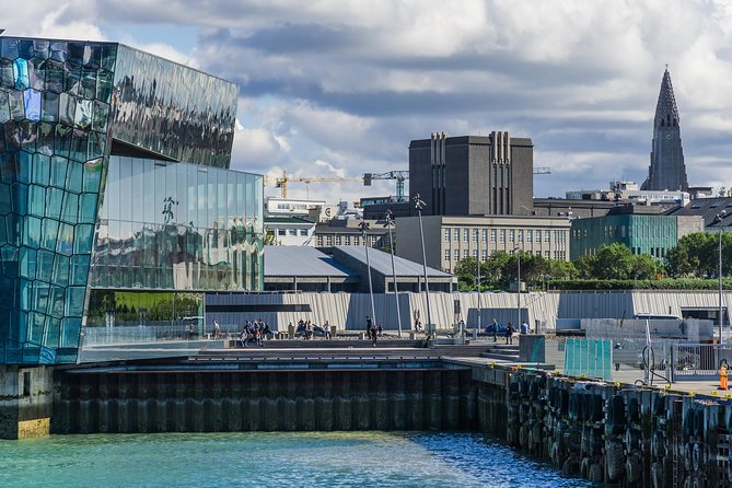 Reykjavik Walking Tour - Walk with a Viking - Pace, weather, and how to dress for a walk that stays on schedule