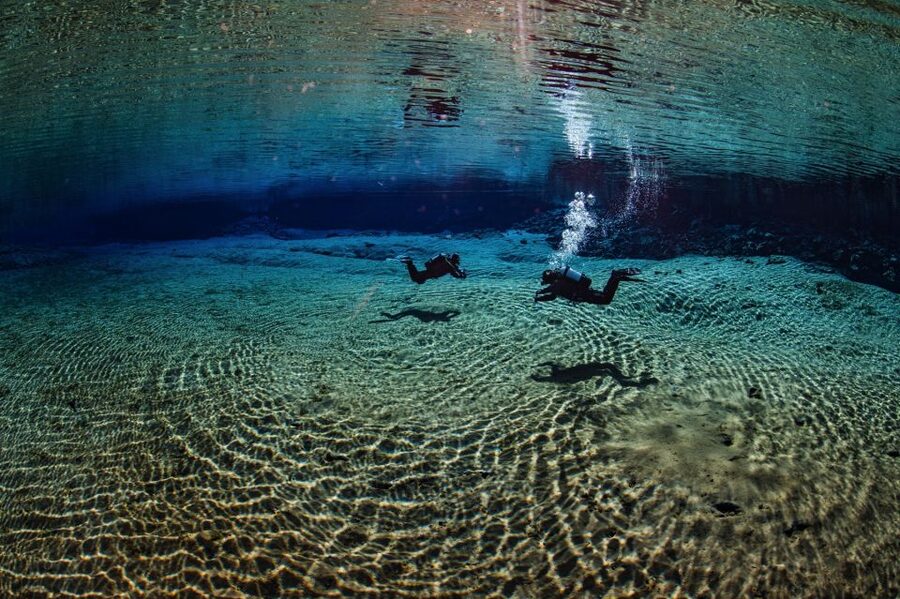 Silfra: Diving Between Tectonic Plates - Key things you will notice fast
